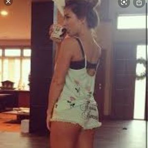 Jessie James Decker Wild Fox PJs